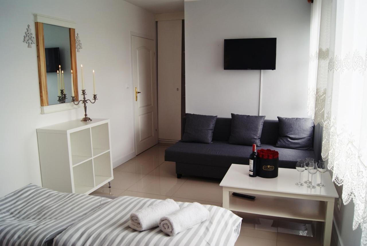Iwona Pokoje Apartamenty Karwia Extérieur photo